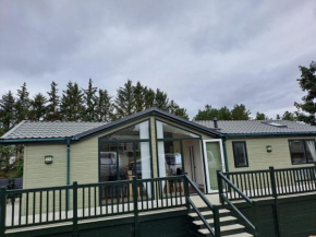 Labernum Lodge - Springhouse Country Park